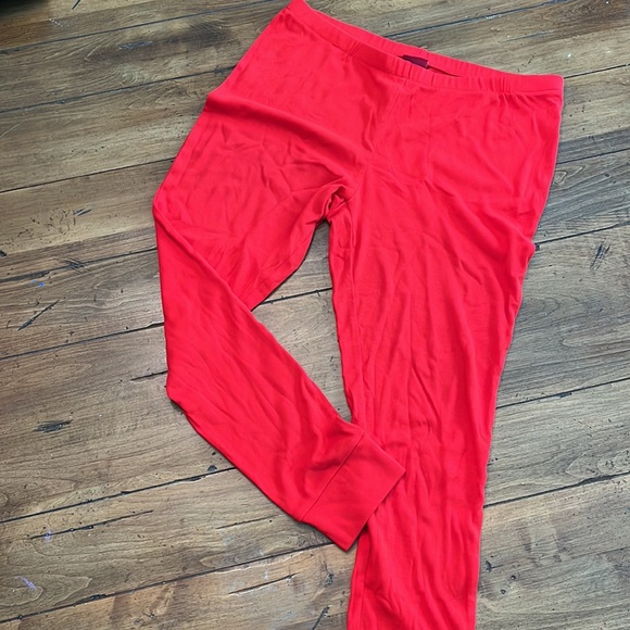 Women’s pajamas - Picture 2 of 7